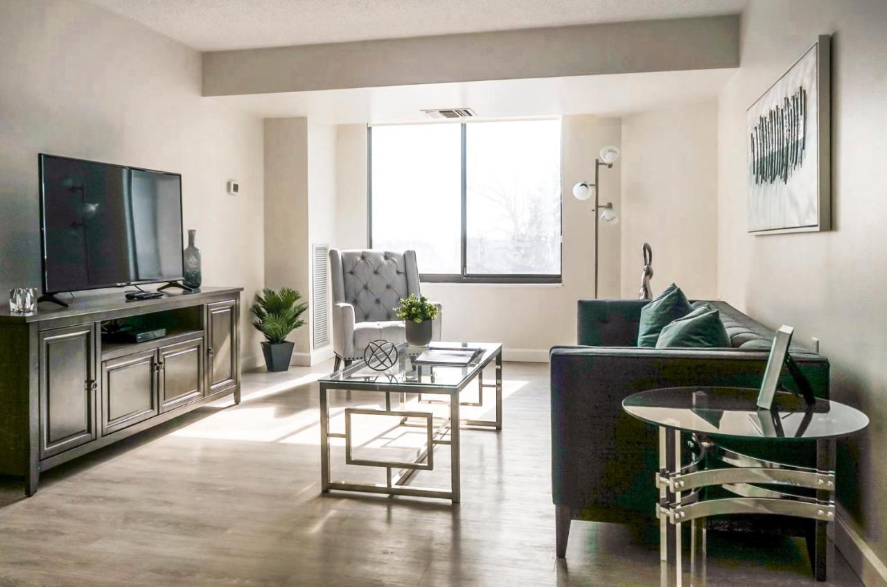 סאות'פילד Short Term Rentals At The Park At Trowbridge Senior Community מראה חיצוני תמונה