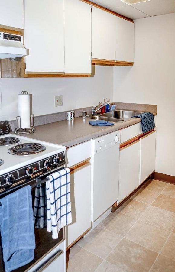 סאות'פילד Short Term Rentals At The Park At Trowbridge Senior Community מראה חיצוני תמונה