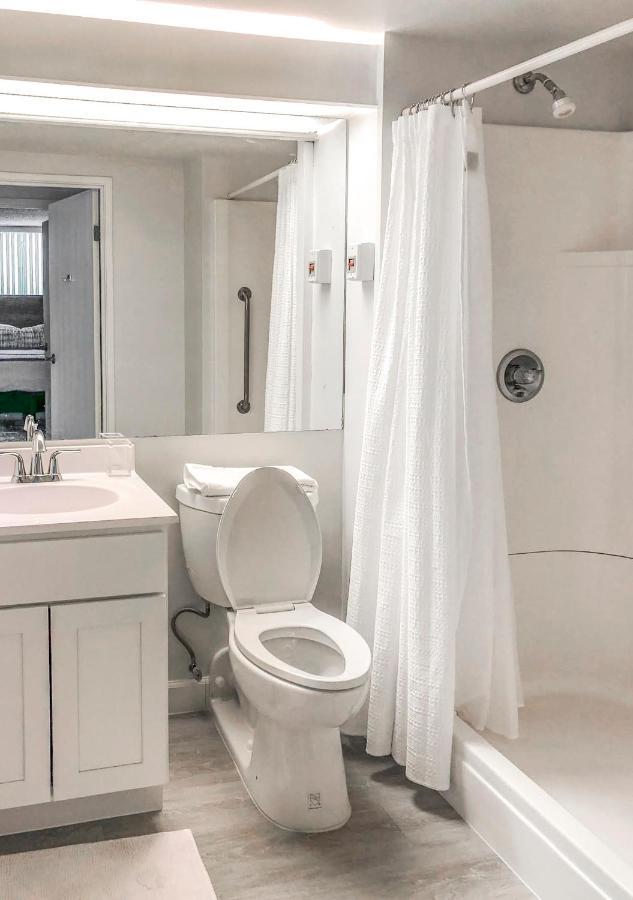 סאות'פילד Short Term Rentals At The Park At Trowbridge Senior Community מראה חיצוני תמונה